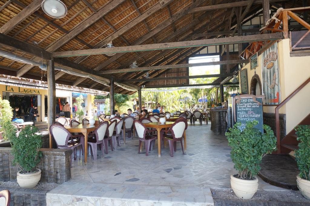 Lalaguna Beach Club And Dive Centre Puerto Galera Exterior photo