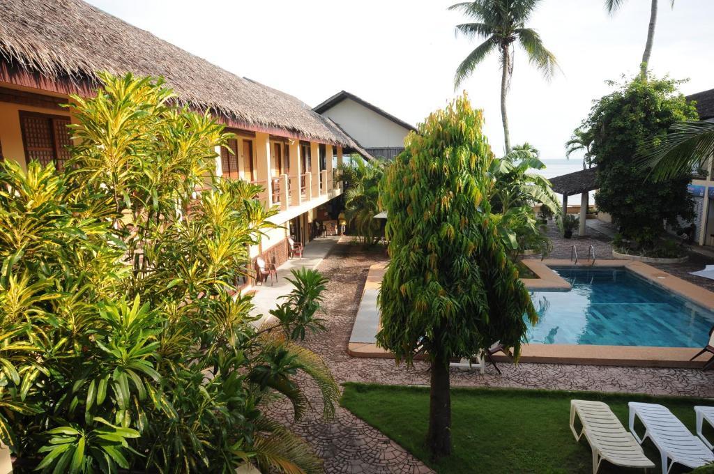 Lalaguna Beach Club And Dive Centre Puerto Galera Exterior photo